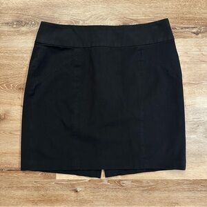 Banana Republic Classic Black Women's Cotten-blend Skirt